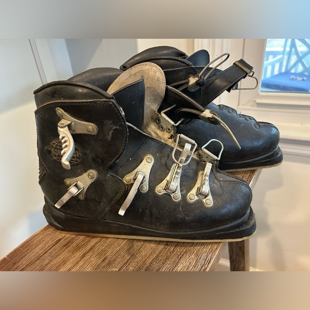 Vintage Koflach Boots Leather 7.5 narrow Rubber sole Mountaineering Austria
